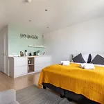 Limehome Wilhelminenstrasse - Digital Access מלון דירות 3*
