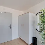 Limehome Wilhelminenstrasse - Digital Access מלון דירות 3*