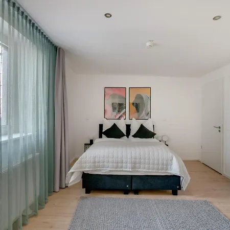 Limehome Wilhelminenstrasse - Digital Access ダルムシュタット