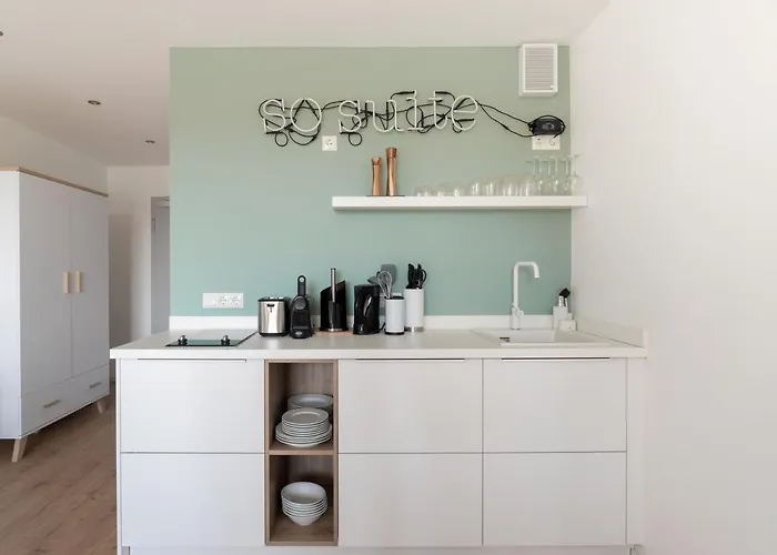 Limehome Wilhelminenstraße 4*