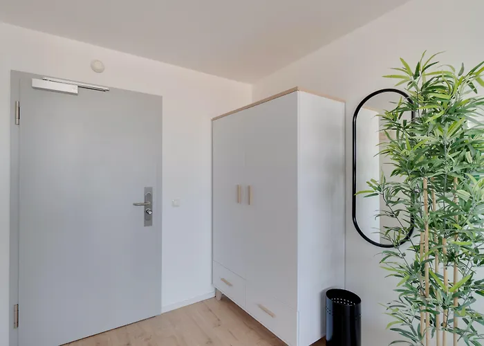 Limehome Wilhelminenstraße Aparthotel 4*